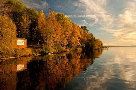 Beautiful autumn on Clear Lake. Photo credit: Randy Romano